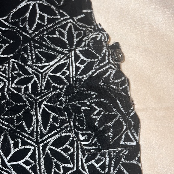 Black and white overalls - Picture 3 of 7